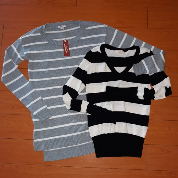 Arizona Jean Company Sweaters - 4/$10!! Two Light Sweaters!!